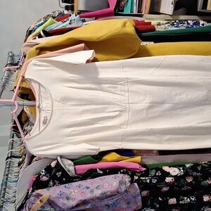 Unique vintage white wiggle dress